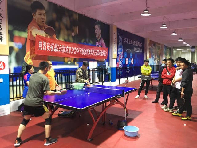 迫使内野前 迫使内野前