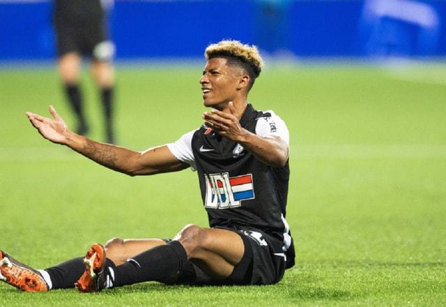 进入下半场 进入下半场