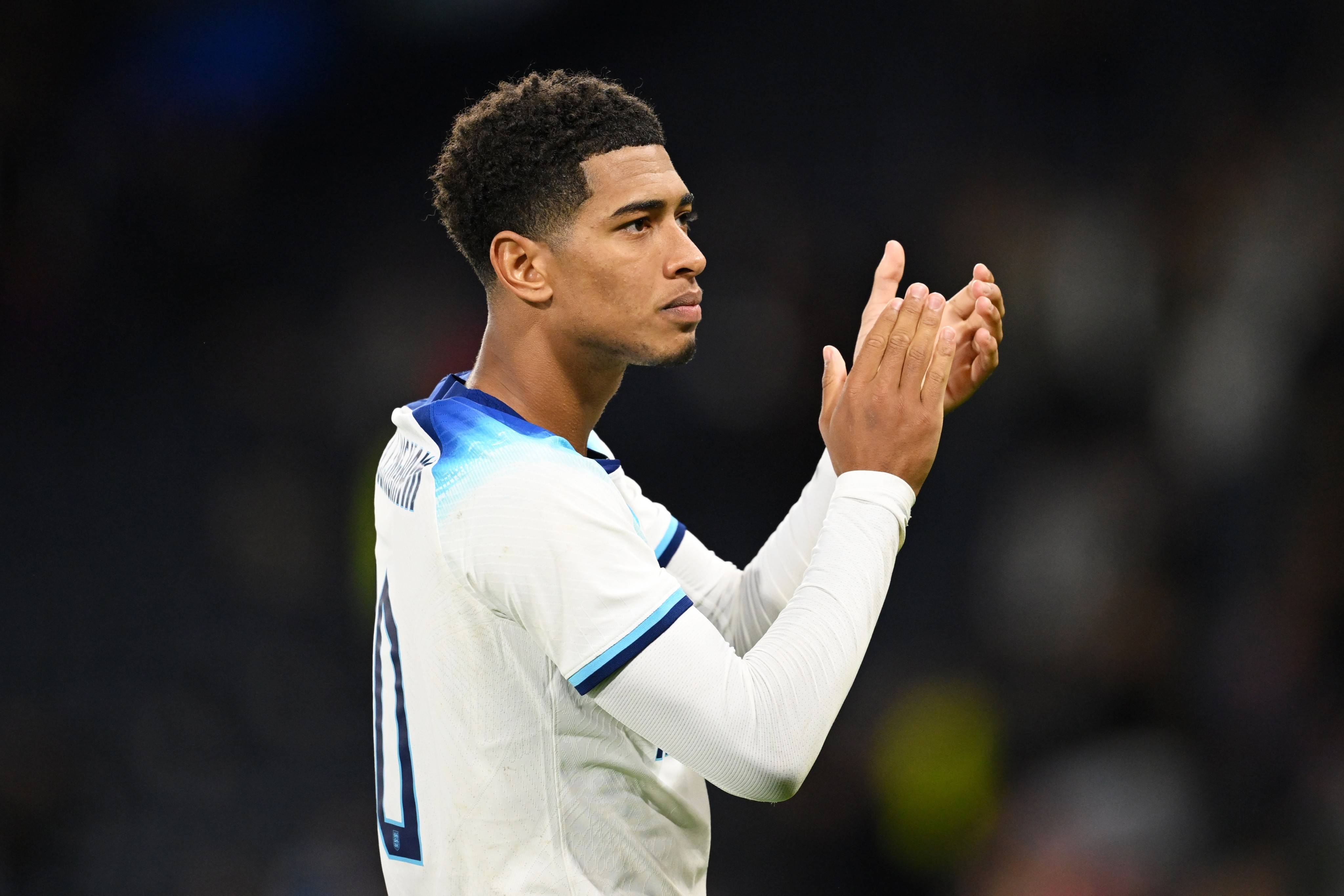 情绪放大成 情绪放大成