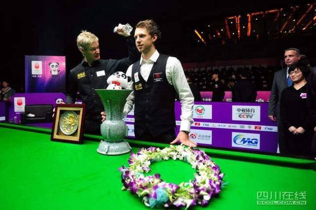 抛投撕开缝 抛投撕开缝